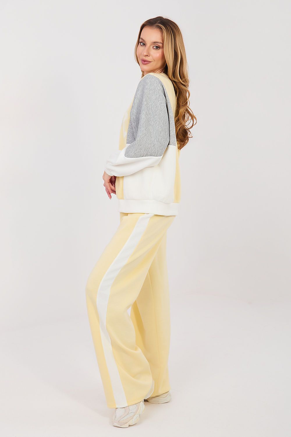  Sada model 224789 Rue Paris 