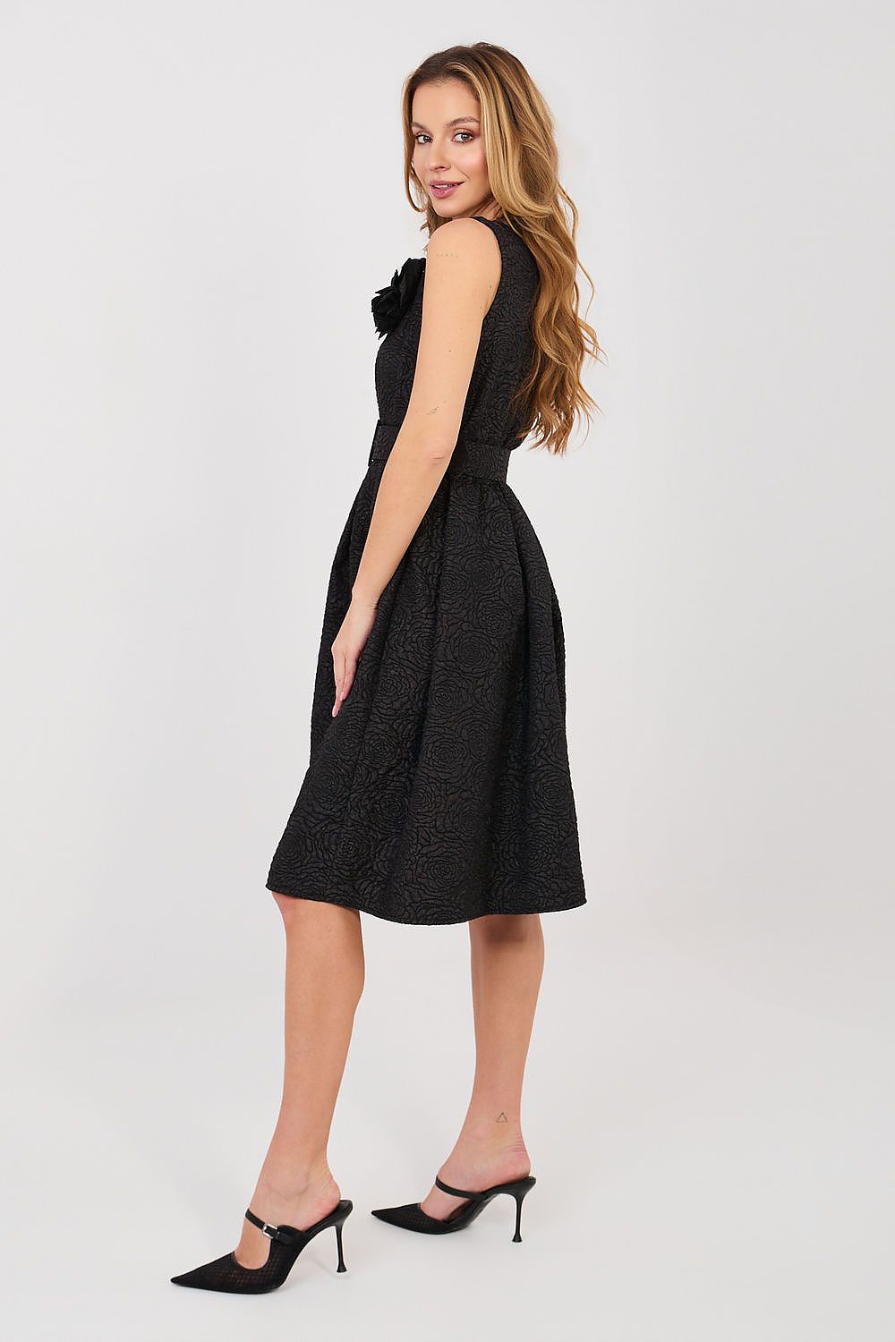  Společenské šaty  model 224823 Rue Paris 