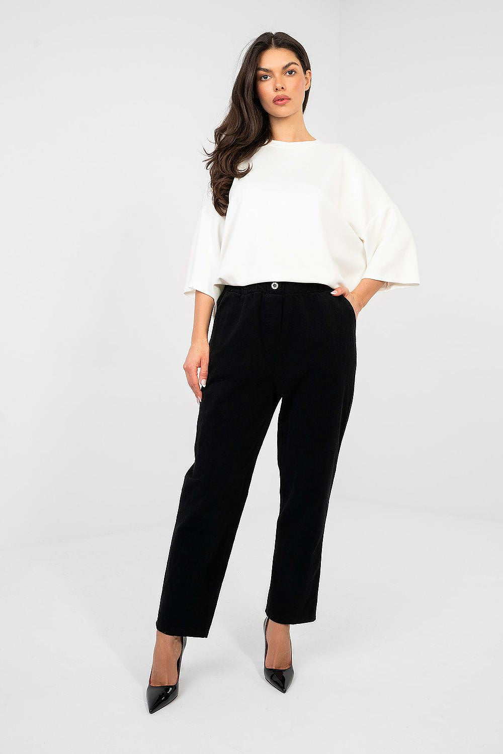  Kordové kalhoty model 224841 Italy Moda 
