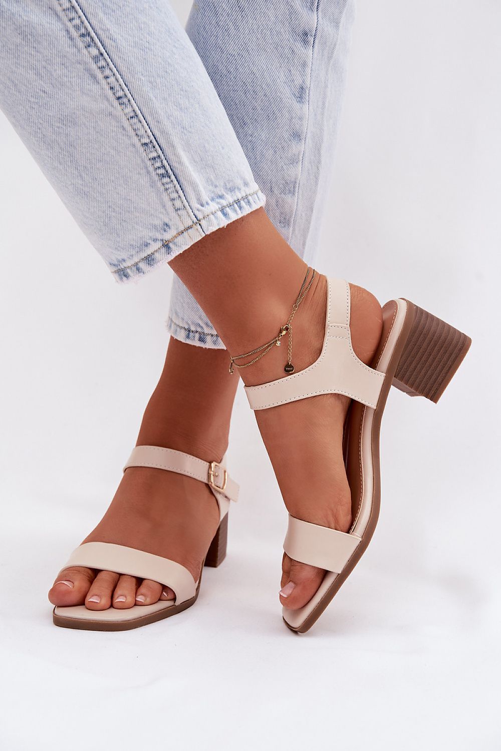  Sandály na podpatku  model 225112 Step in style 