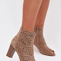  Boty na podpatku  model 225197 Step in style 