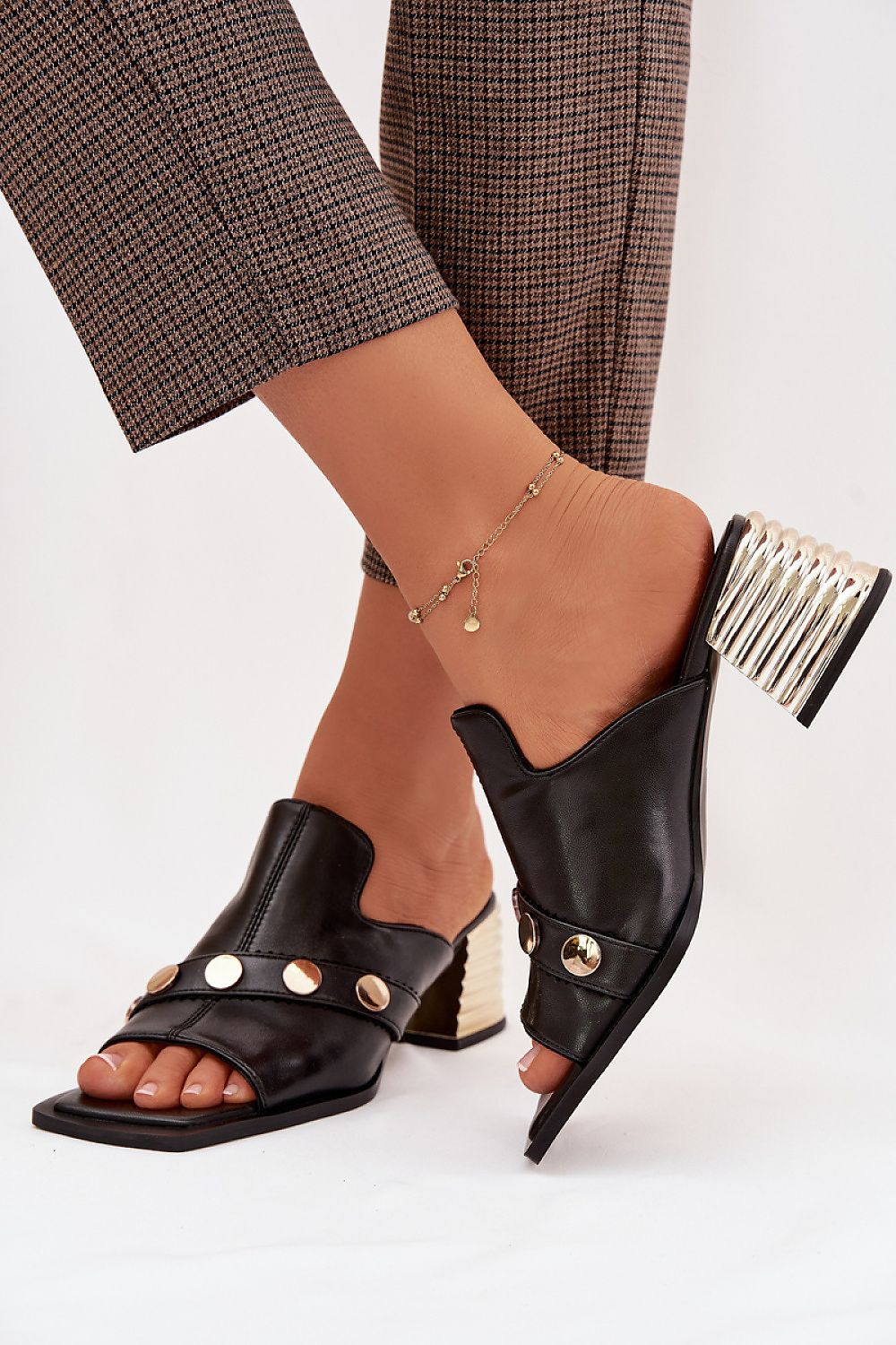  Klapky na podpatku model 225350 Step in style 