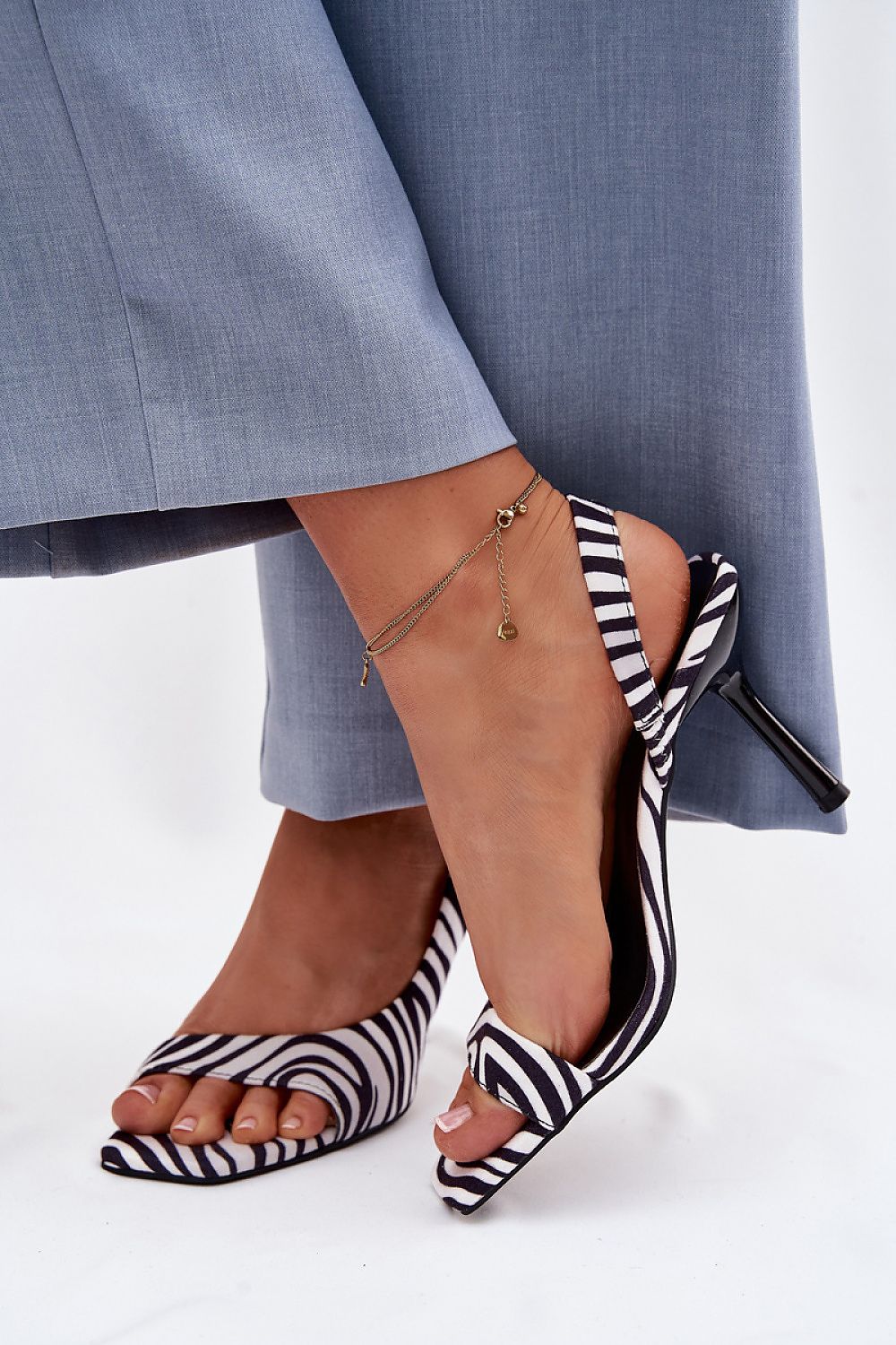  Sandály na podpatku  model 225630 Step in style 