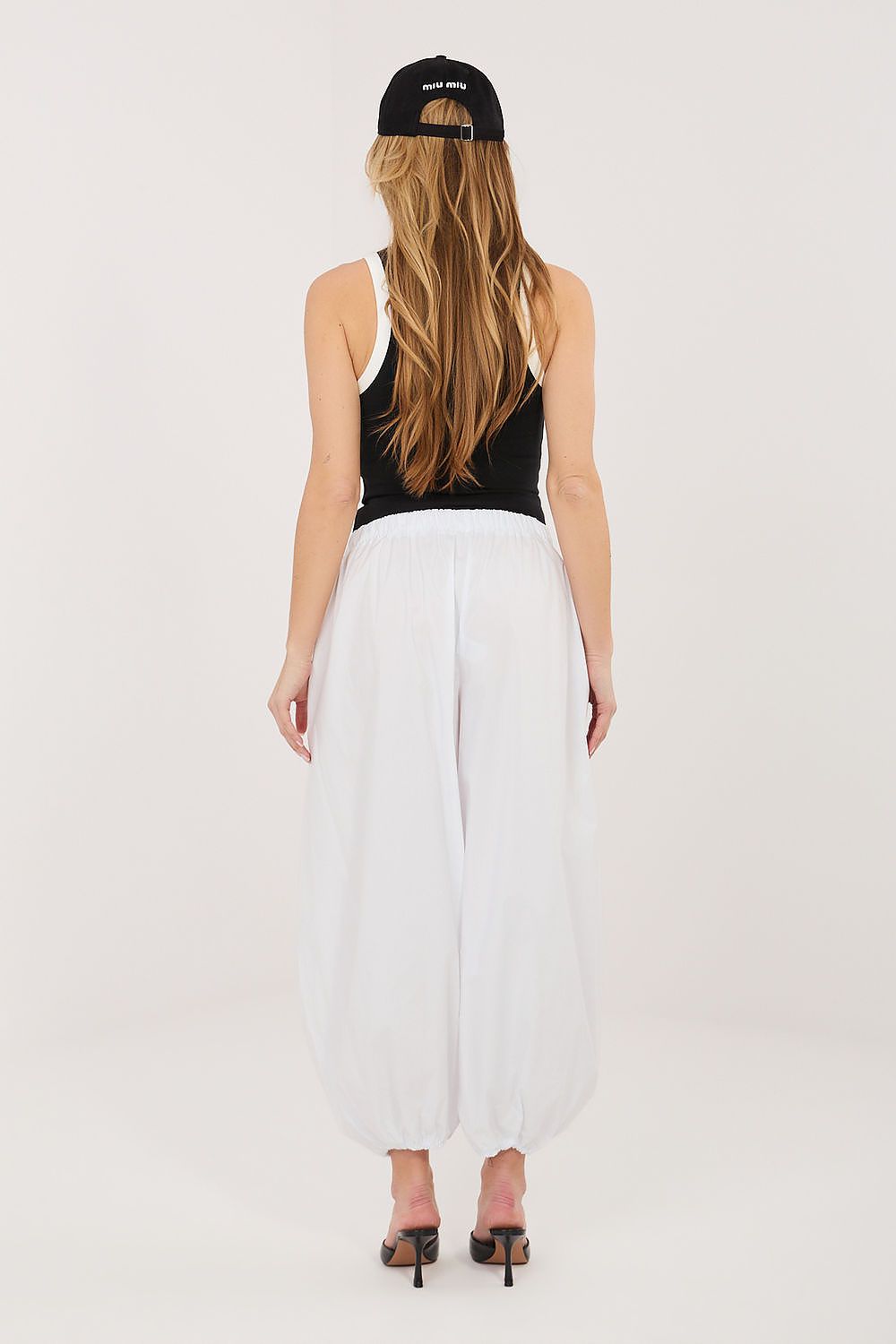  Dámské kalhoty  model 225855 Rue Paris 