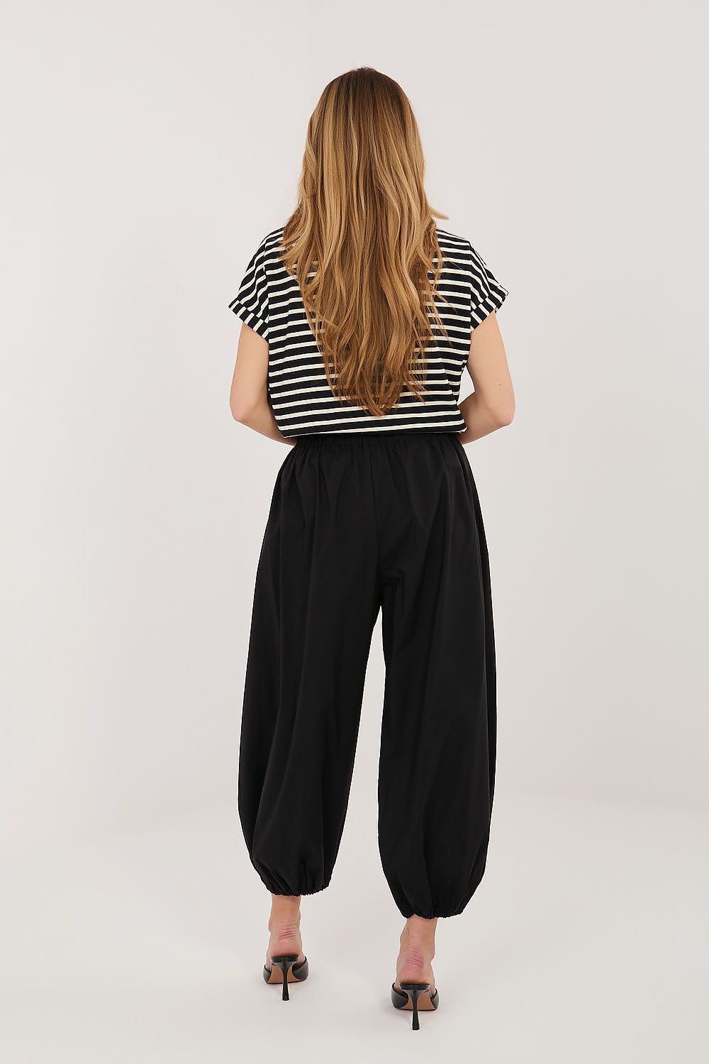  Dámské kalhoty  model 225859 Rue Paris 