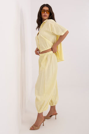  Kordové kalhoty model 226226 Italy Moda 