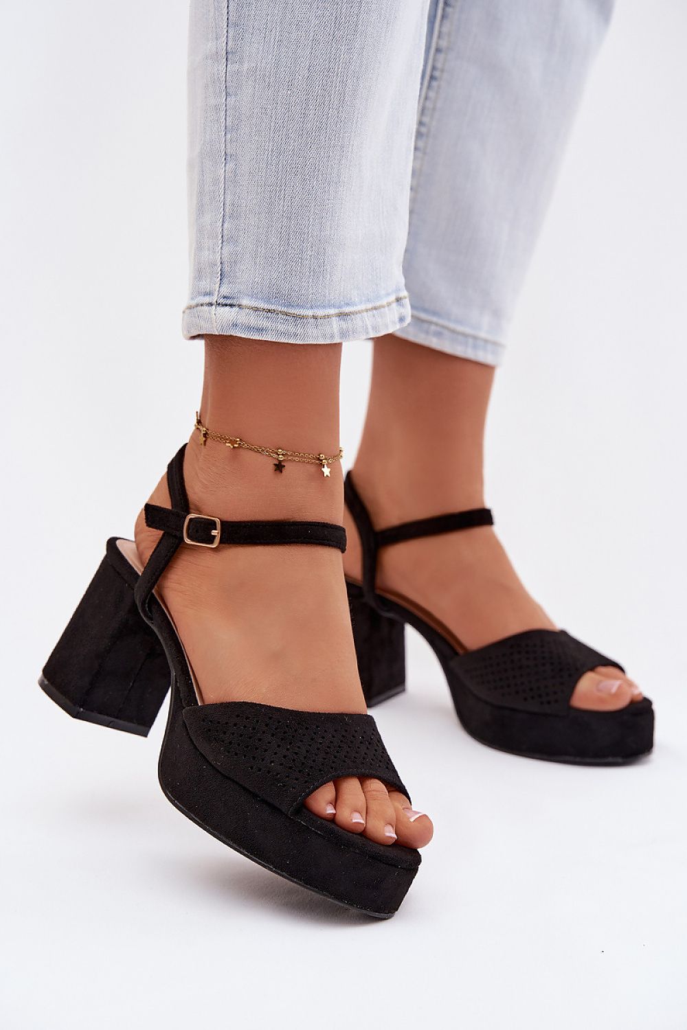  Sandály na podpatku  model 226333 Step in style 