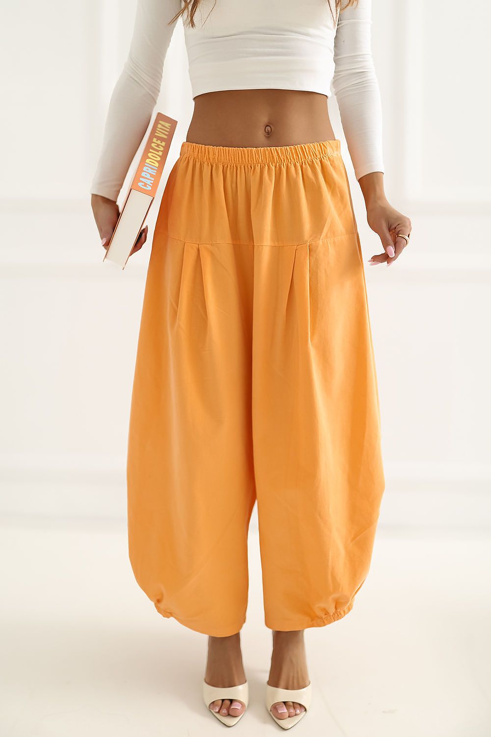  Kordové kalhoty model 226454 Italy Moda 