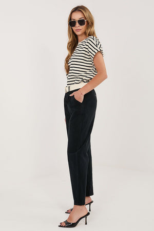  Kordové kalhoty model 226456 Italy Moda 