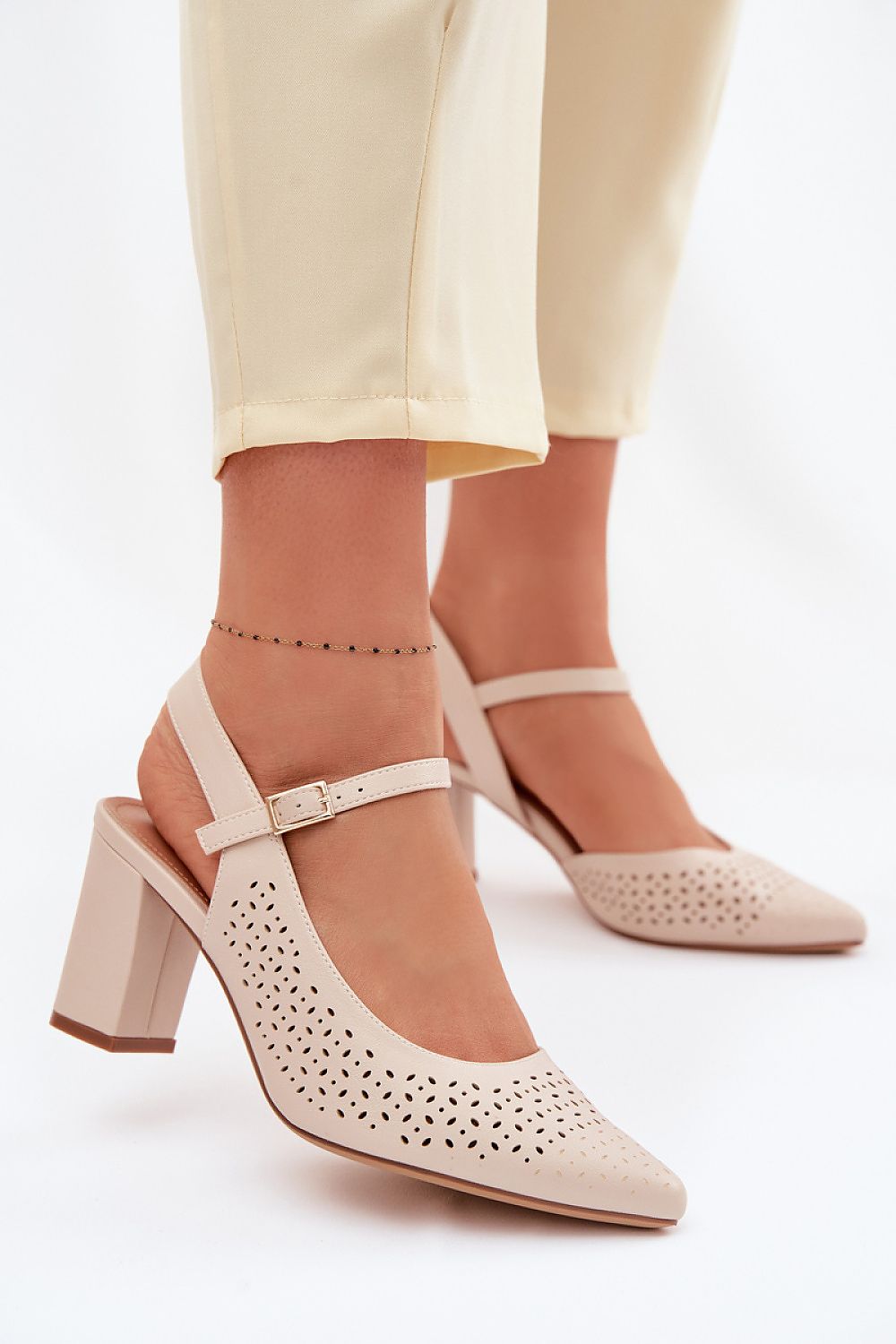  Sandály na podpatku  model 226504 Step in style 