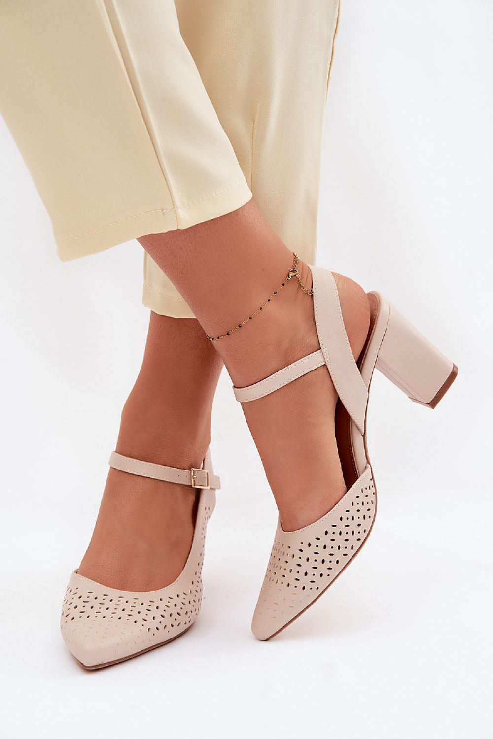  Sandály na podpatku  model 226504 Step in style 