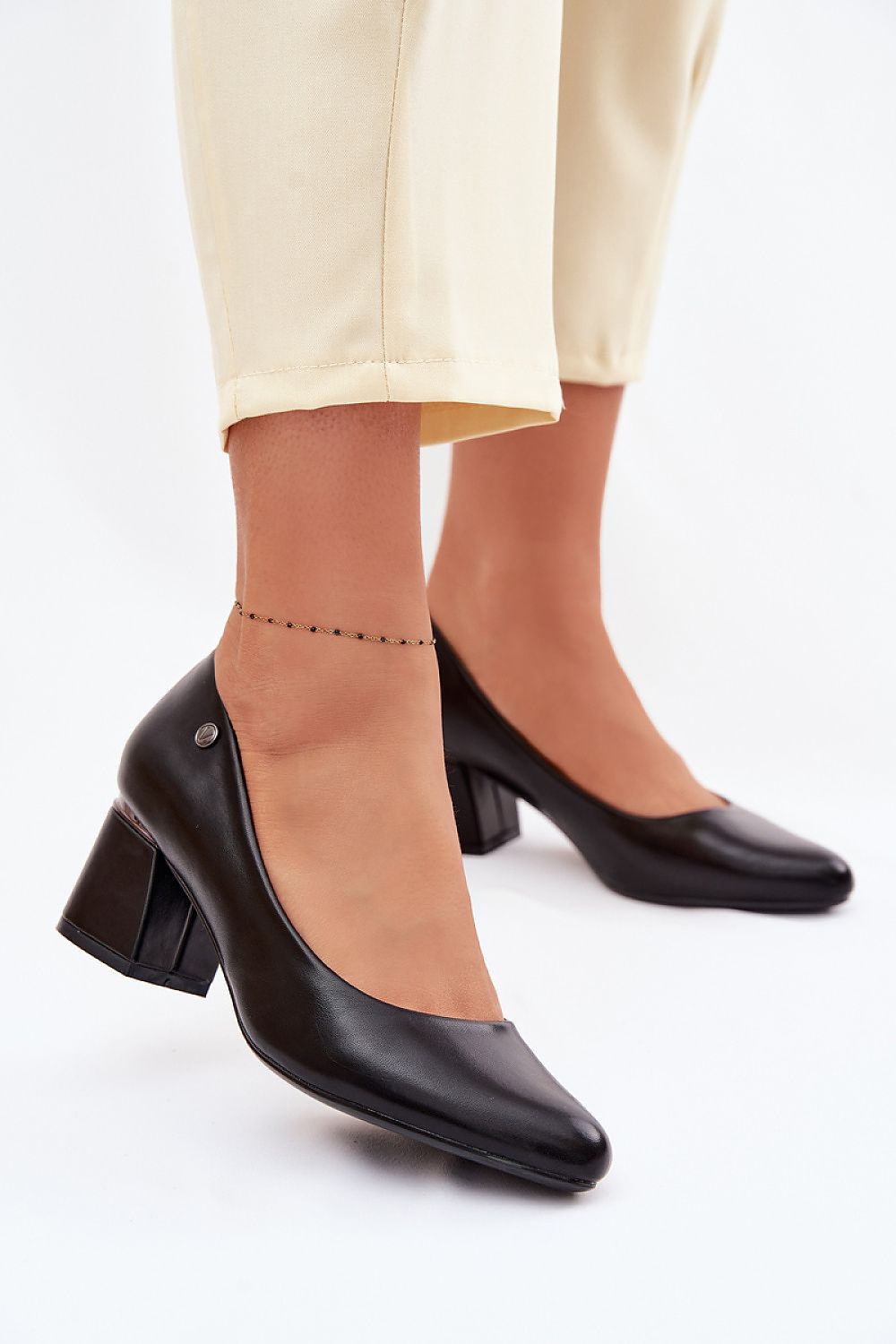  Lodičky na sloupku model 226544 Step in style 