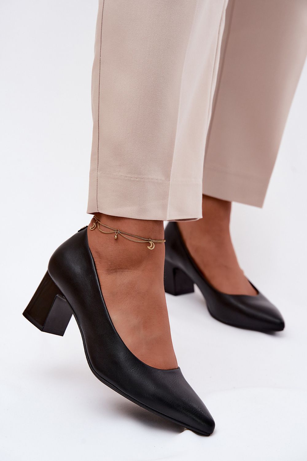  Lodičky na sloupku model 227159 Step in style 
