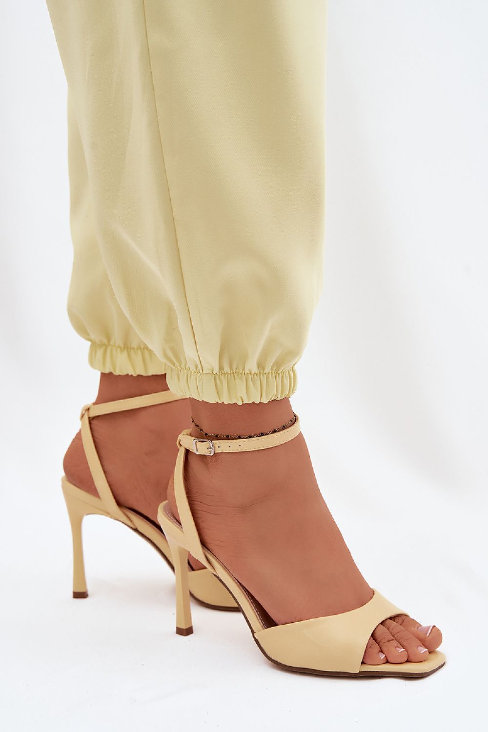  Sandály na podpatku  model 227435 Step in style 