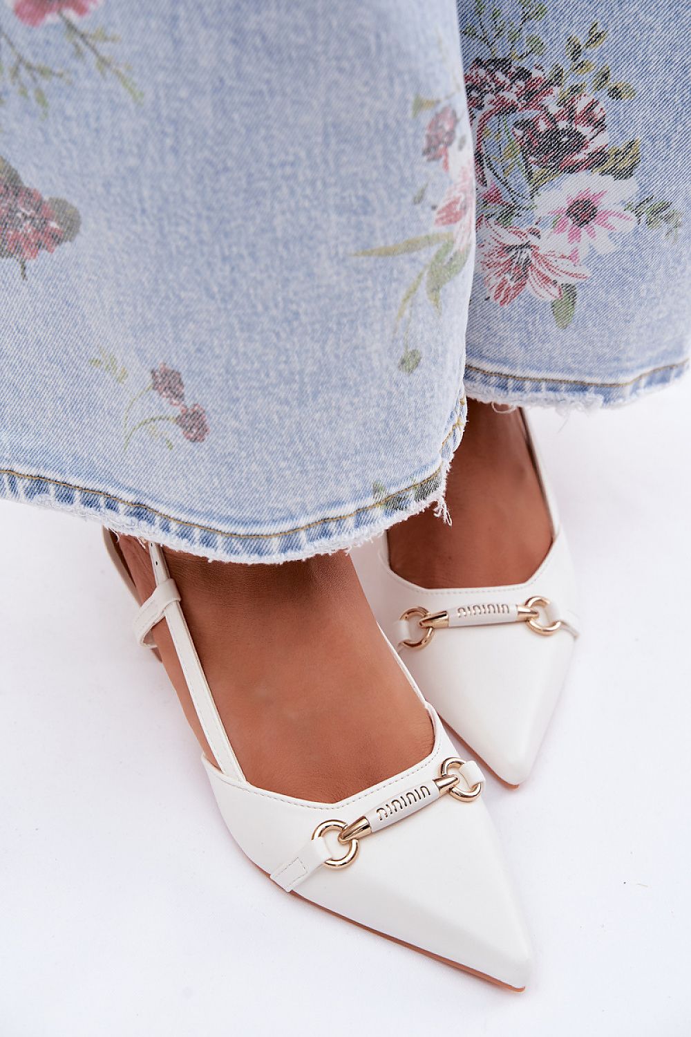  Sandály na podpatku  model 227448 Step in style 