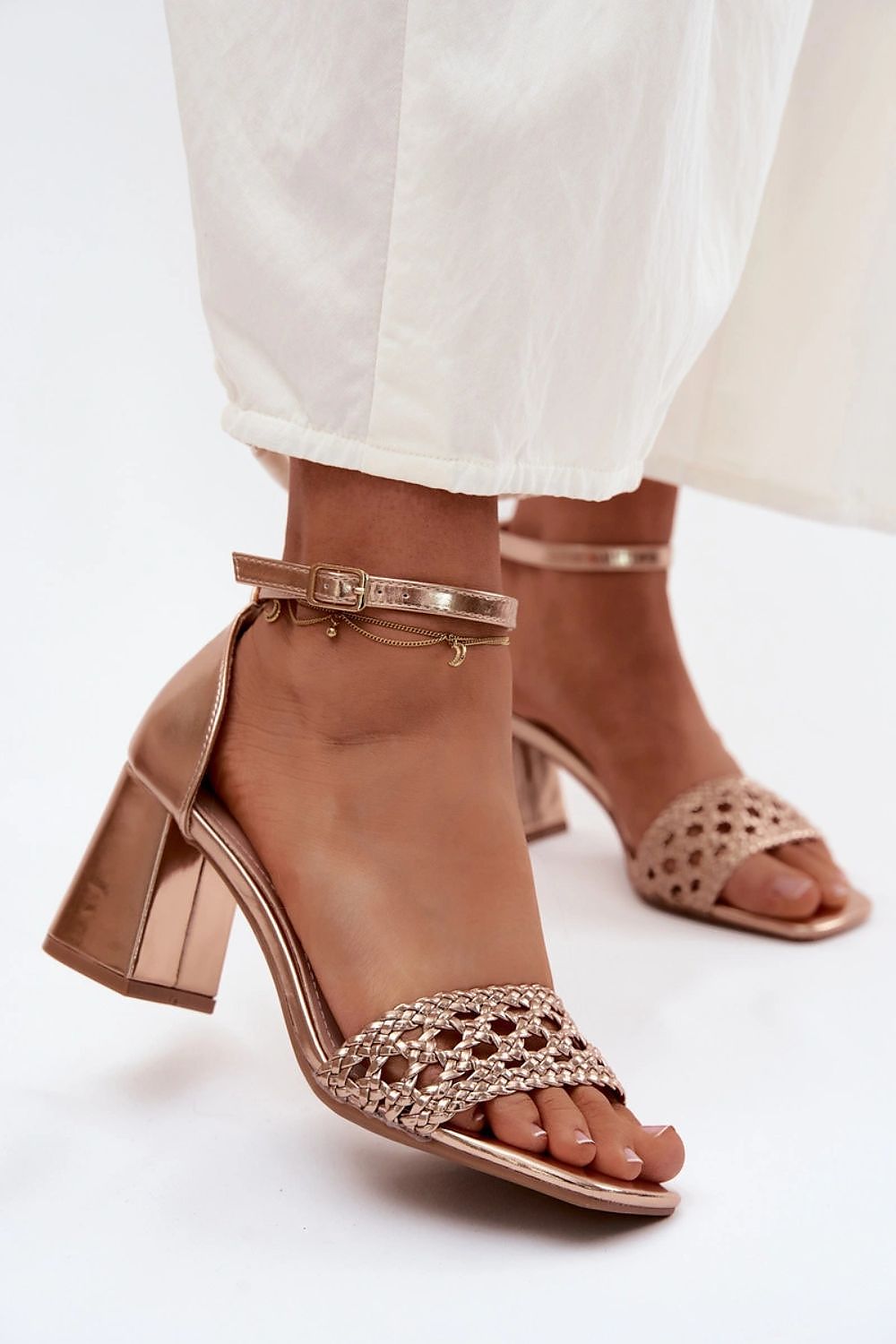  Sandály na podpatku  model 227454 Step in style 