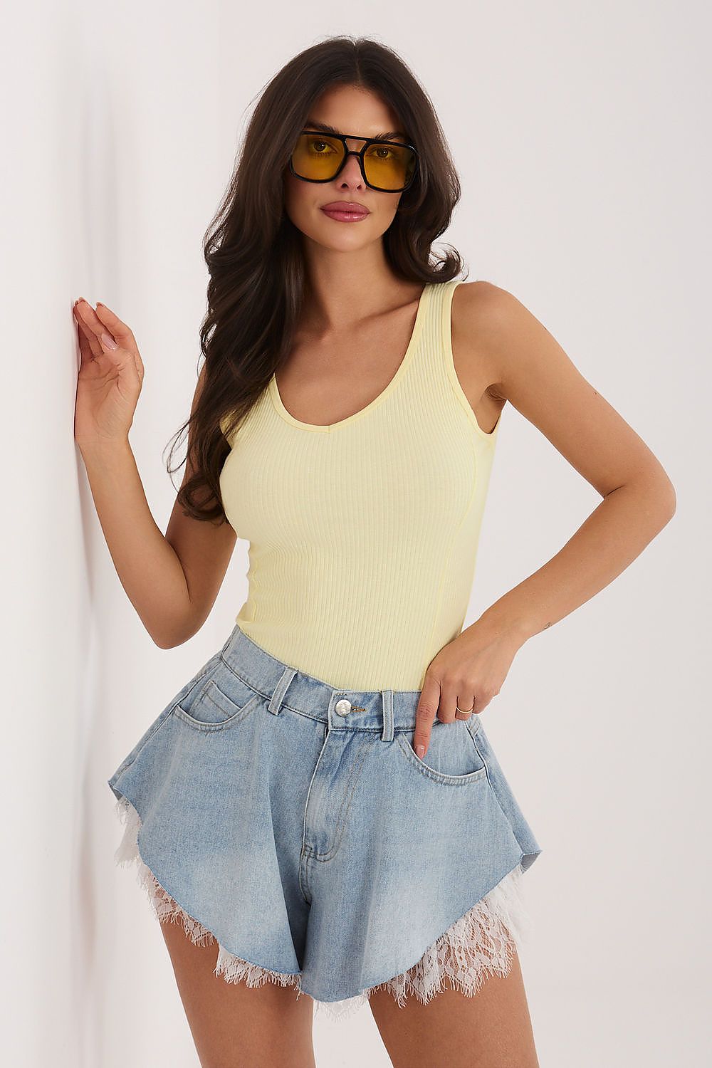 Top  model 227668 Rue Paris 