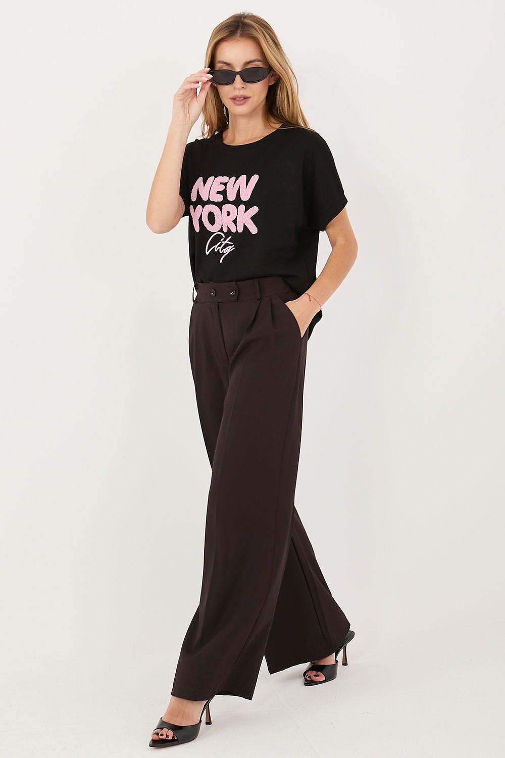  Halenka  model 227701 Rue Paris 