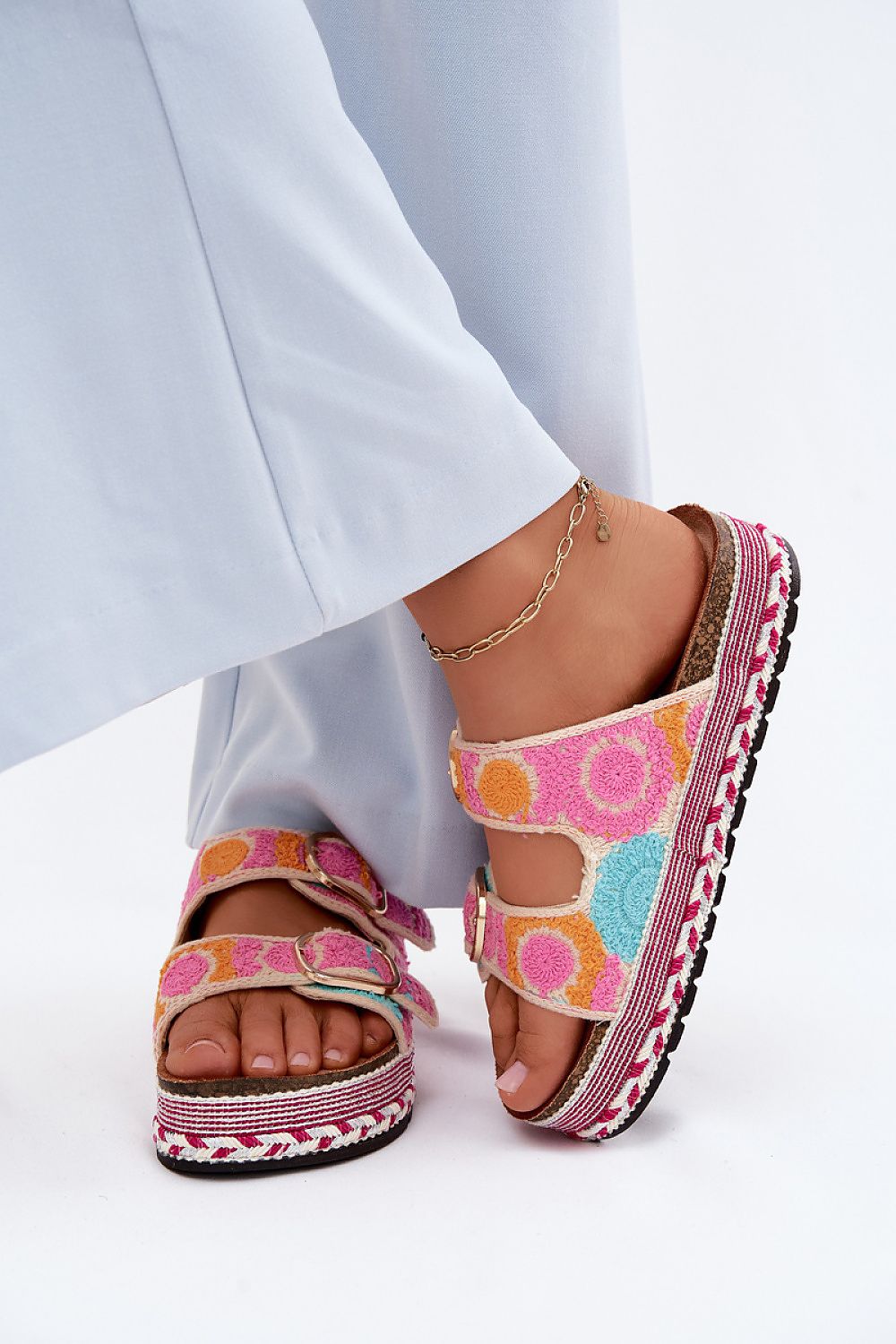  Klapky na platformě model 227934 Step in style 