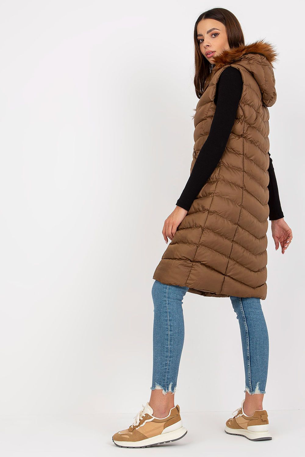  Vesta  model 171690 Rue Paris 