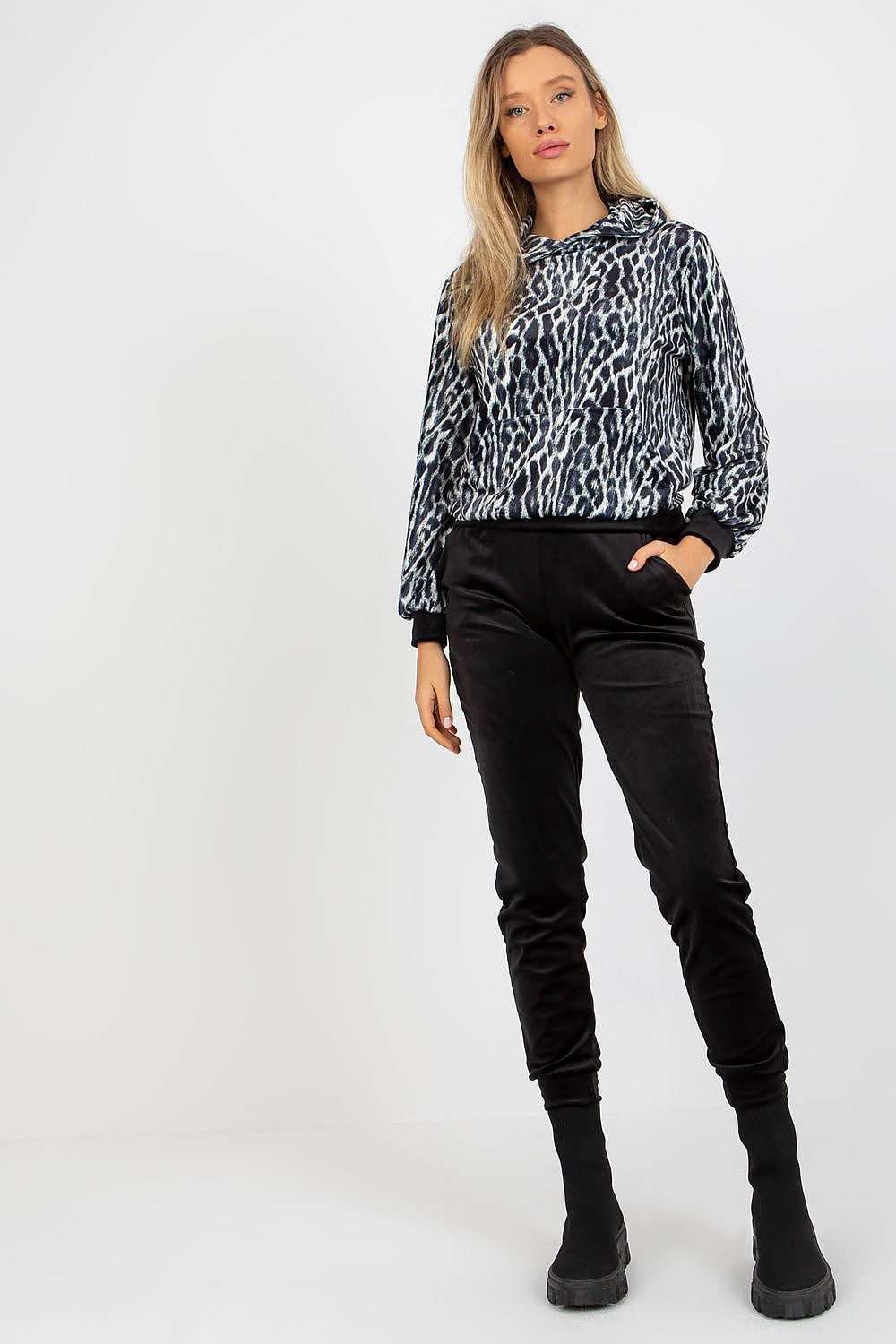  Sada model 173356 Rue Paris 