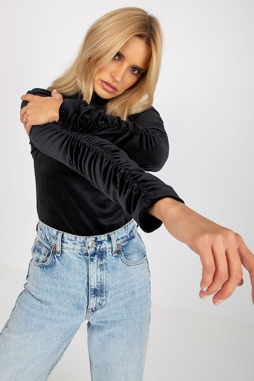  Halenka  model 173732 Rue Paris 