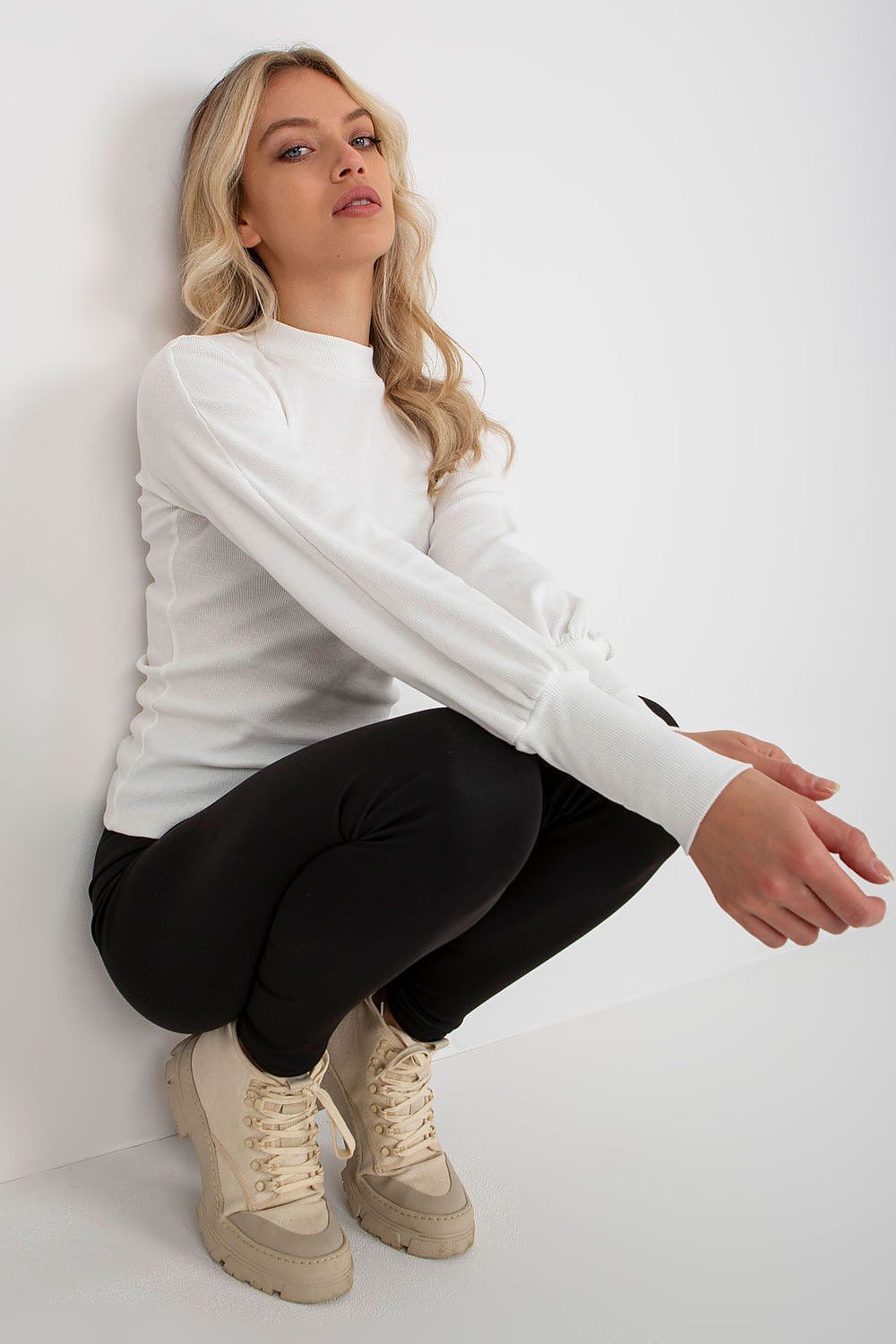  Halenka  model 174729 Rue Paris 