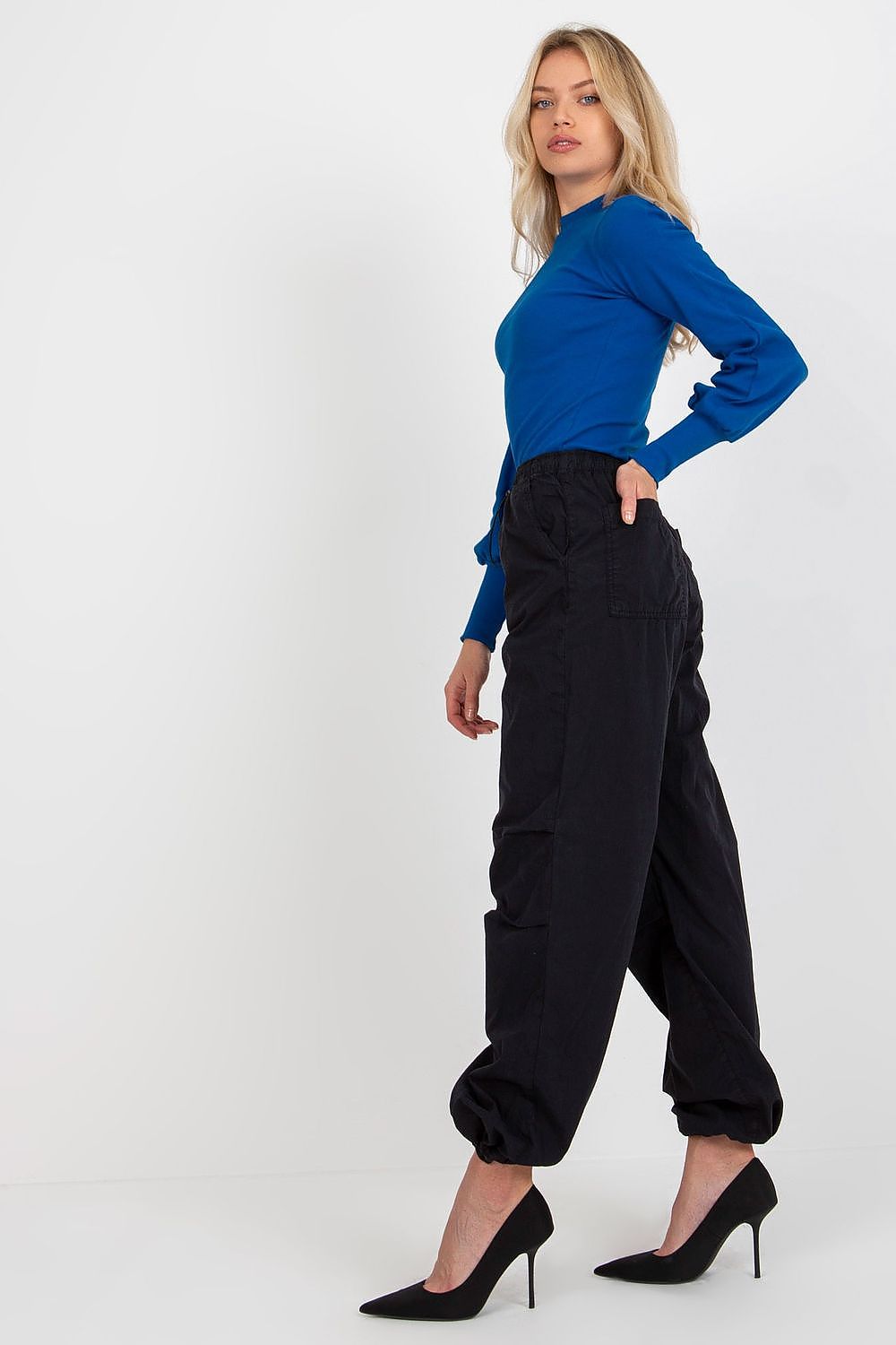  Halenka  model 174730 Rue Paris 